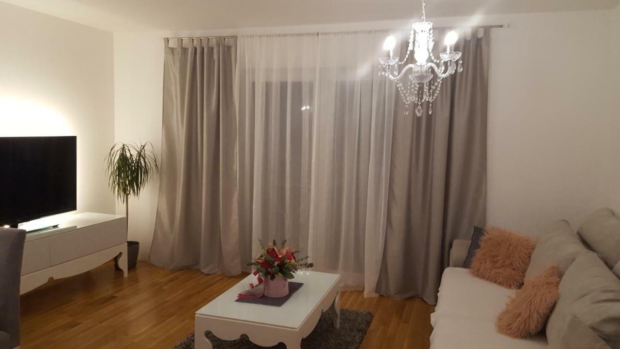 Ariam Apartmans